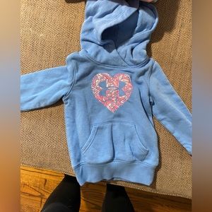 Under armor sweatshirt